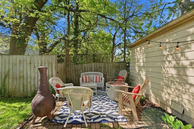 1605 Warren Road, Lakewood, OH 44107