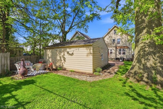 1605 Warren Road, Lakewood, OH 44107