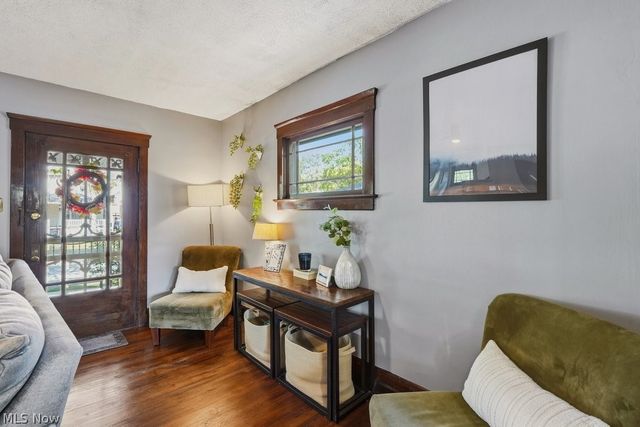 1605 Warren Road, Lakewood, OH 44107