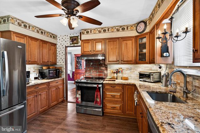 1201 CRANE DR, Cherry Hill, NJ 08003