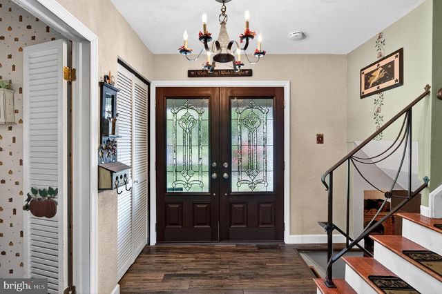 1201 CRANE DR, Cherry Hill, NJ 08003