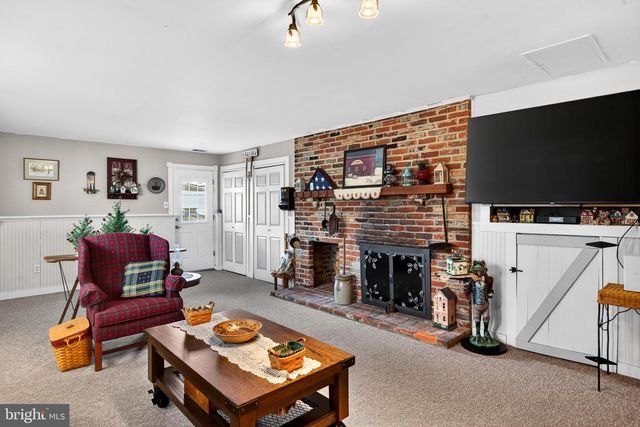 1201 CRANE DR, Cherry Hill, NJ 08003
