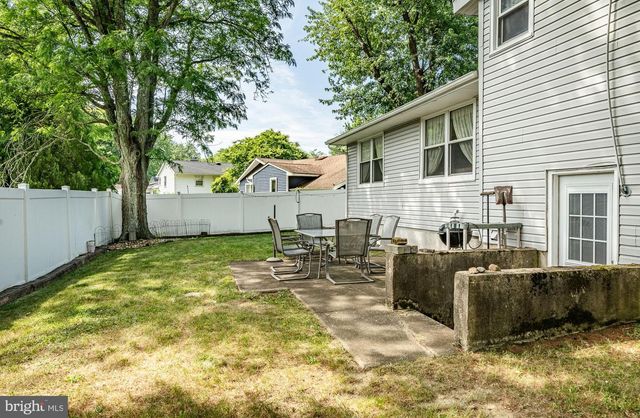 1201 CRANE DR, Cherry Hill, NJ 08003