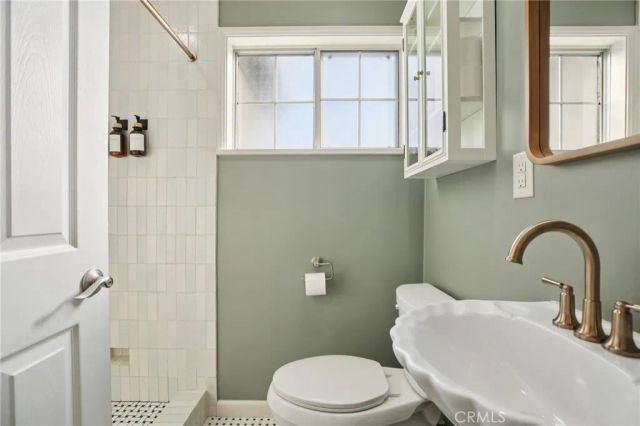 3728 Conquista, Long Beach, CA 90808