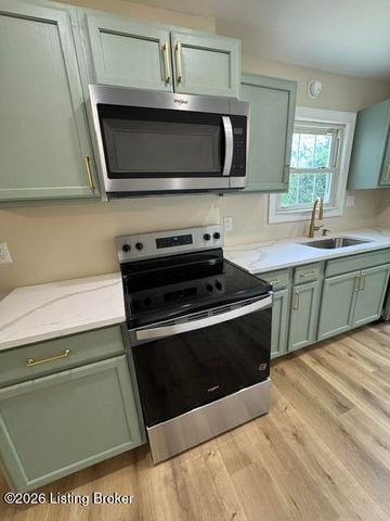 1125 Hilliard Ave, Louisville, KY 40204