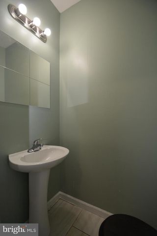 6137 W JEFFERSON ST, Philadelphia, PA 19151