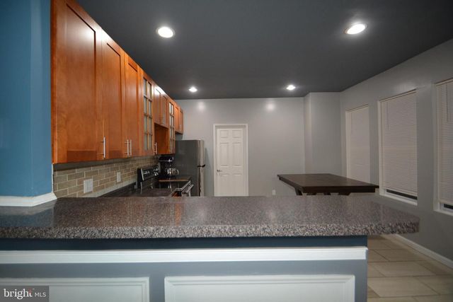 6137 W JEFFERSON ST, Philadelphia, PA 19151