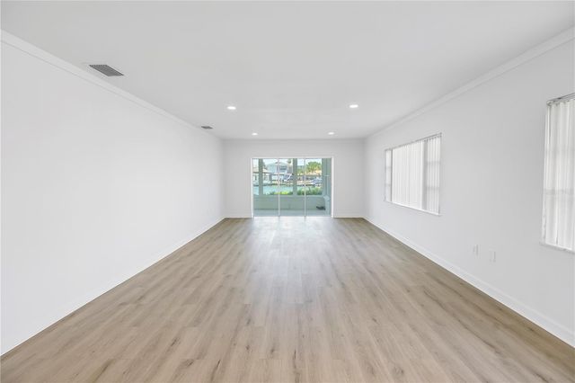 270 SKIFF POINT A5, Clearwater Beach, FL 33767