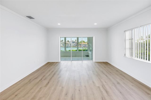 270 SKIFF POINT A5, Clearwater Beach, FL 33767