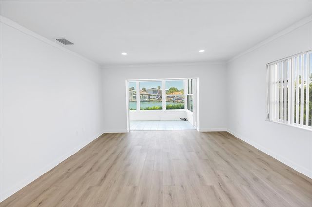 270 SKIFF POINT A5, Clearwater Beach, FL 33767