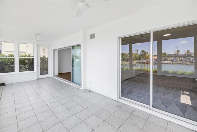 270 SKIFF POINT A5, Clearwater Beach, FL 33767