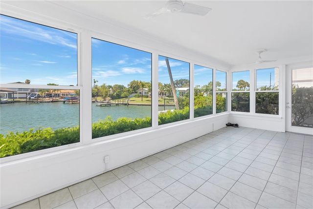 270 SKIFF POINT A5, Clearwater Beach, FL 33767