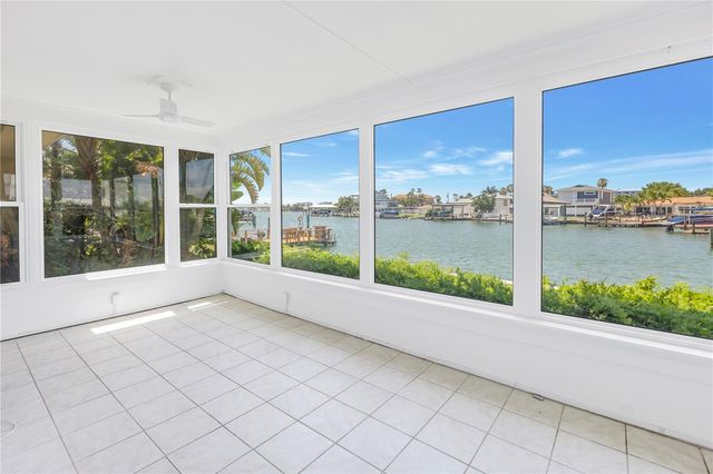 270 SKIFF POINT A5, Clearwater Beach, FL 33767