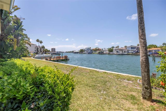 270 SKIFF POINT A5, Clearwater Beach, FL 33767