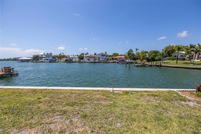 270 SKIFF POINT A5, Clearwater Beach, FL 33767