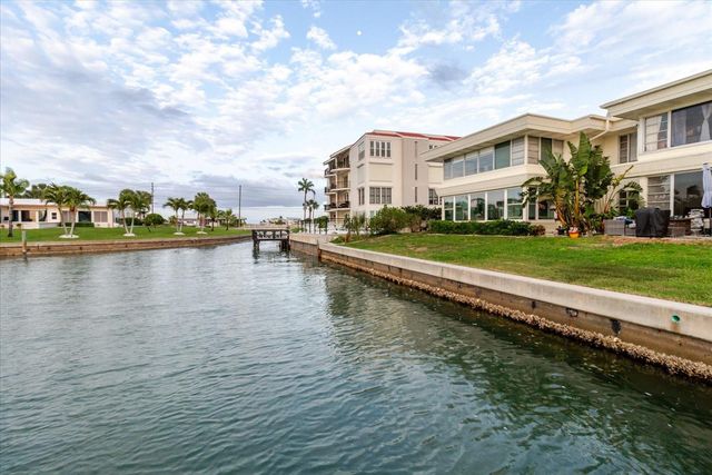 270 SKIFF POINT A5, Clearwater Beach, FL 33767