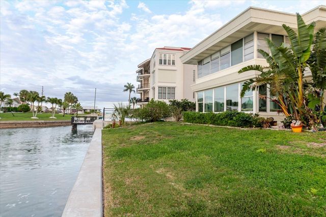 270 SKIFF POINT A5, Clearwater Beach, FL 33767