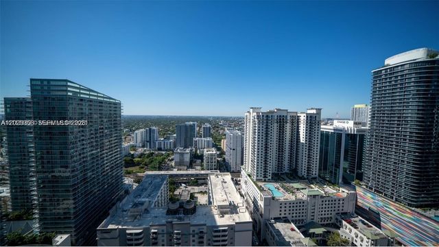 1000 Brickell Plz 3411, Miami, FL 33131