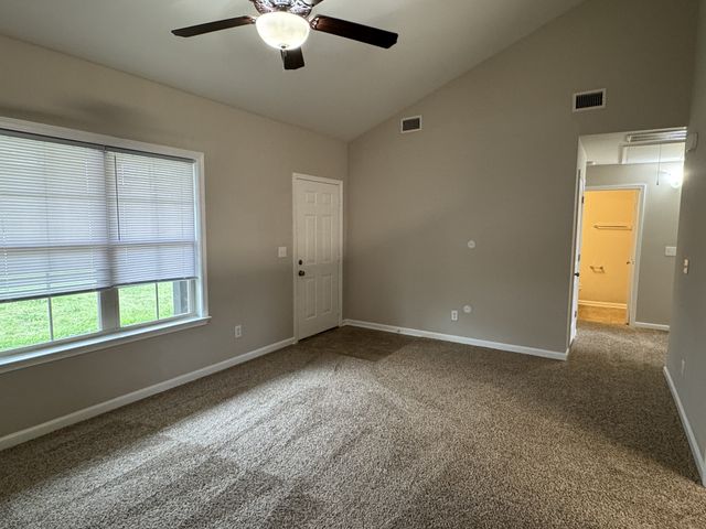 1503 Gambill Wood Dr, Smyrna, TN 37167