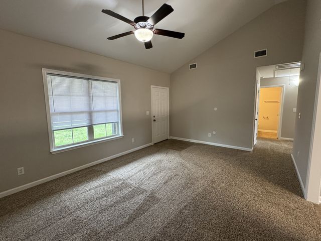 1503 Gambill Wood Dr, Smyrna, TN 37167