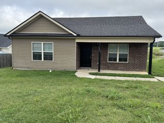 1503 Gambill Wood Dr, Smyrna, TN 37167