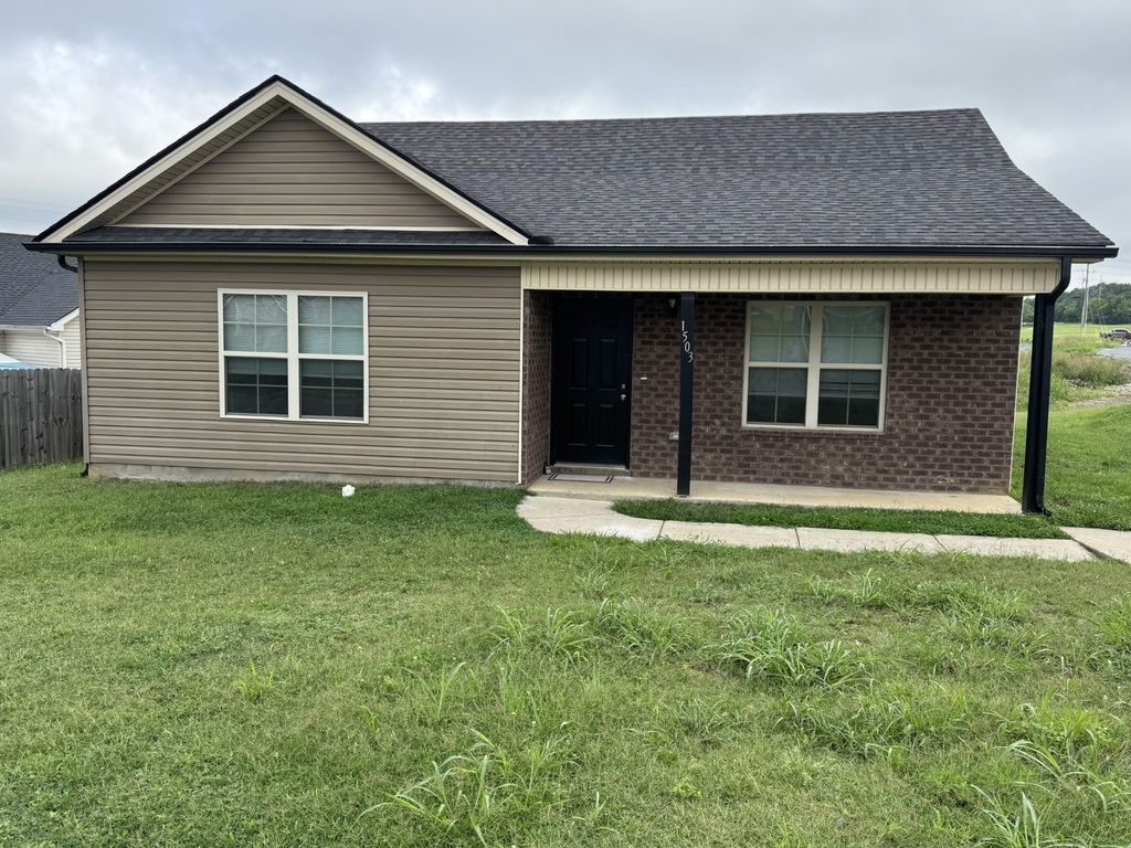 1503 Gambill Wood Dr, Smyrna, TN 37167