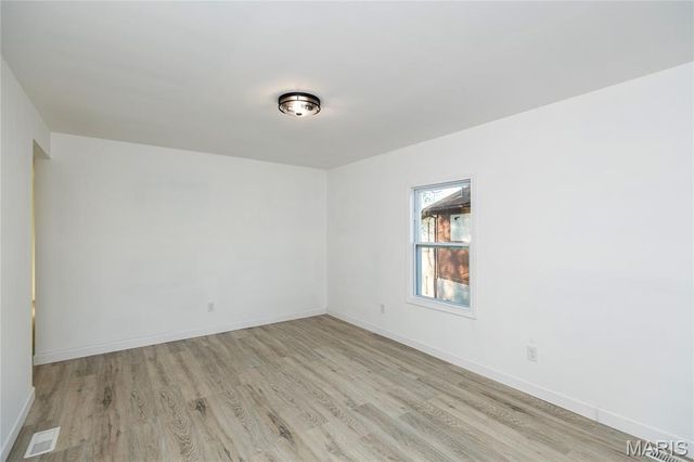 1402 Dammert Avenue, St Louis, MO 63125