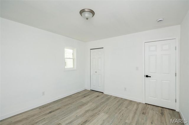 1402 Dammert Avenue, St Louis, MO 63125