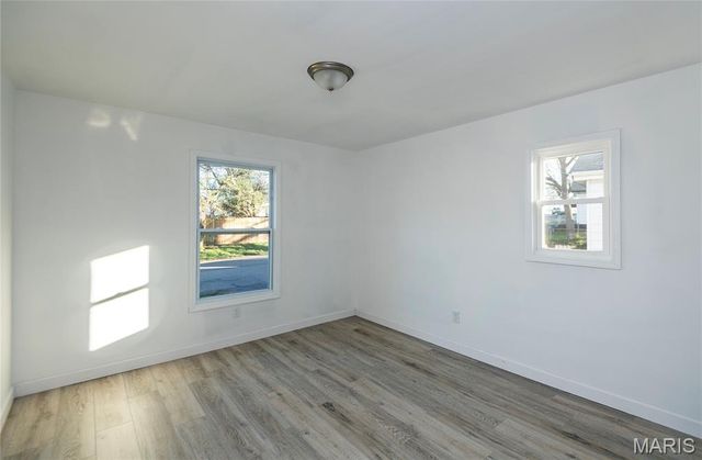 1402 Dammert Avenue, St Louis, MO 63125