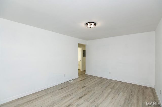 1402 Dammert Avenue, St Louis, MO 63125