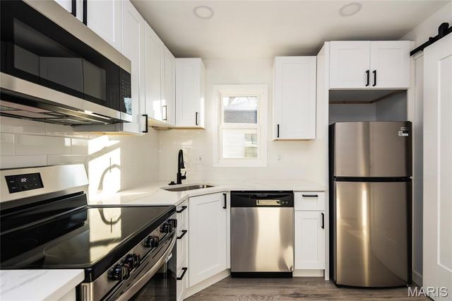 1402 Dammert Avenue, St Louis, MO 63125