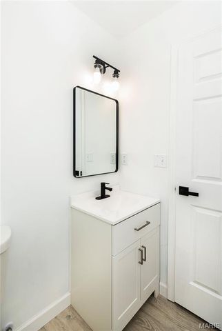 1402 Dammert Avenue, St Louis, MO 63125