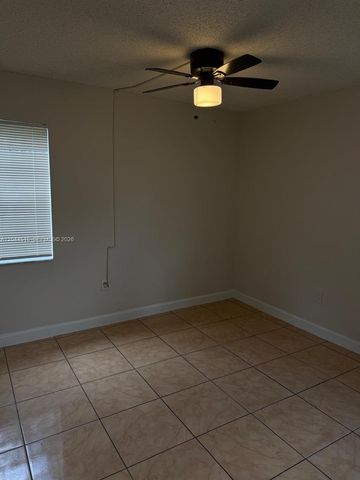 458 NE 210th Circle Ter 101-8, Miami, FL 33179