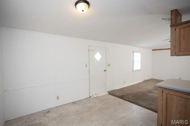 115 Foxworth Avenue, St Robert, MO 65584