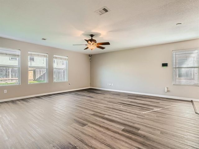11010 Walkup Way, Houston, TX 77044