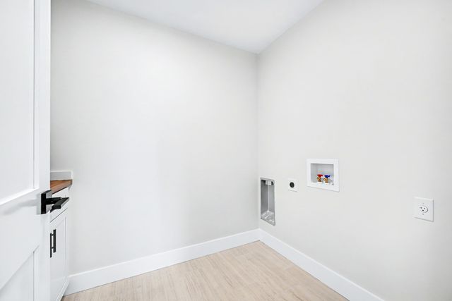 2 Boette Lane, Foxboro, MA 02035