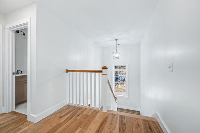 2 Boette Lane, Foxboro, MA 02035