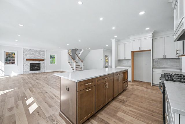 2 Boette Lane, Foxboro, MA 02035