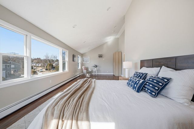 92 Shaw Rd, Belmont, MA 02478