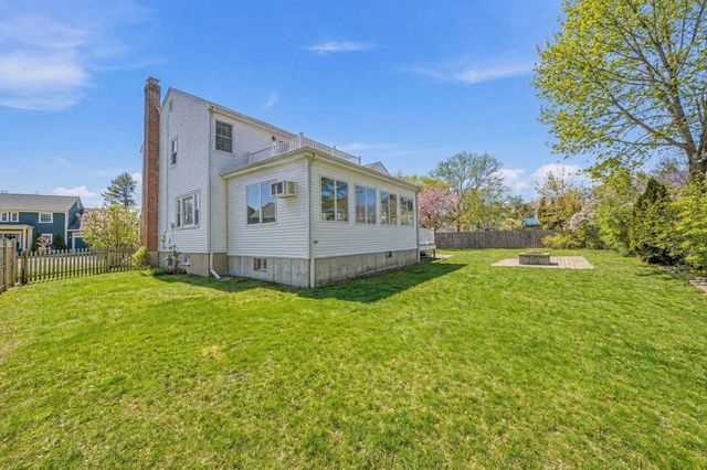 92 Shaw Rd, Belmont, MA 02478