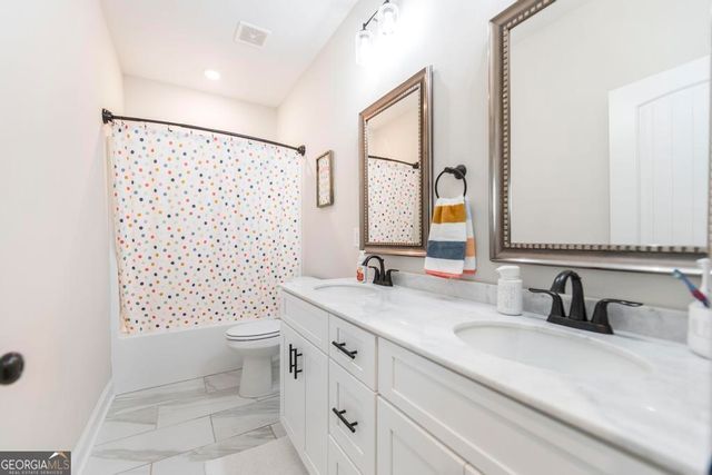 101 Mosswood Court, Kathleen, GA 31047