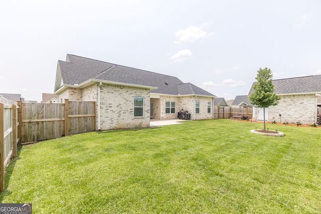 101 Mosswood Court, Kathleen, GA 31047