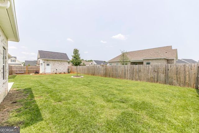 101 Mosswood Court, Kathleen, GA 31047