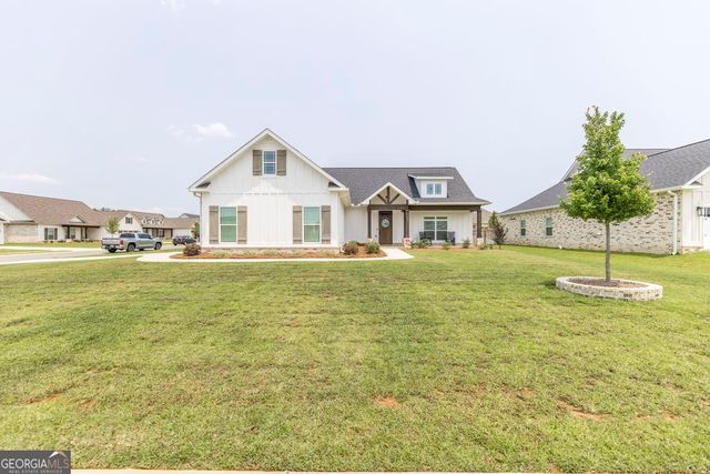 101 Mosswood Court, Kathleen, GA 31047