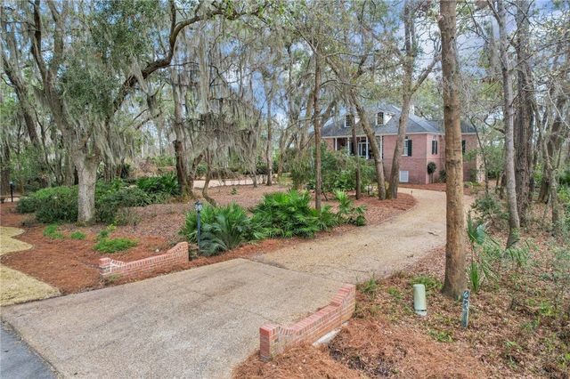 112 Jones Creek Drive, St Simons Island, GA 31522