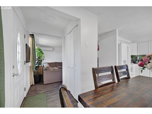 4514 SOUZA St, Eugene, OR 97402