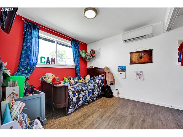 4514 SOUZA St, Eugene, OR 97402