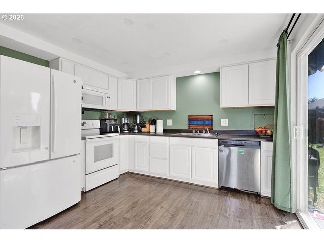 4514 SOUZA St, Eugene, OR 97402