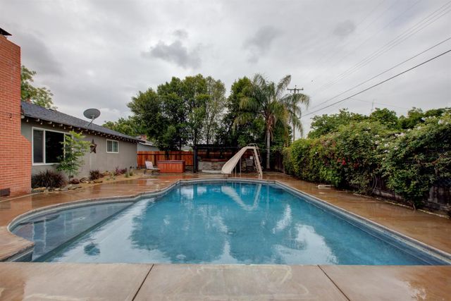 605 Camellia St, Turlock, CA 95380