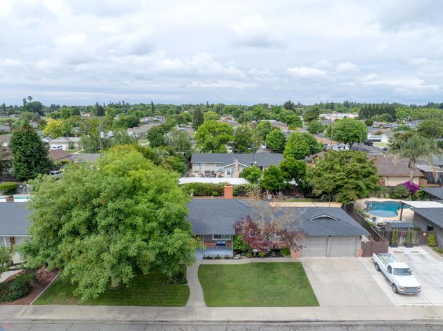 605 Camellia St, Turlock, CA 95380